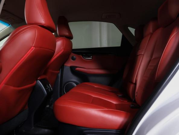 Lexus NX I с пробегом 2016 года, цена 2 490 000 рублей, 129092 км, внедорожник, Автокод Объявления
