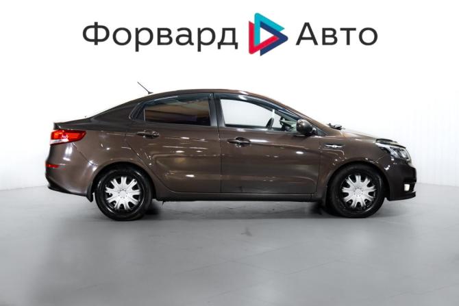 Kia Rio III Рестайлинг с пробегом 2015 года, цена 979 000 рублей, 215589 км, седан, Автокод Объявления