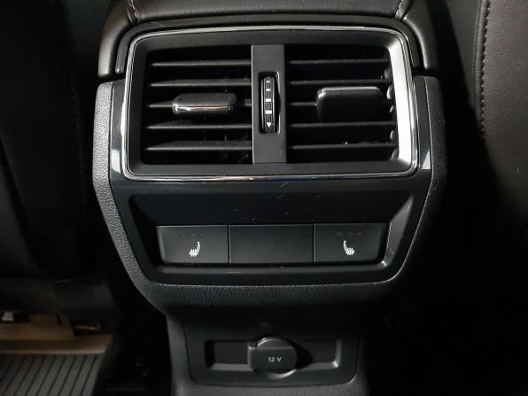 Skoda Karoq I с пробегом 2021 года, цена 2 799 000 рублей, 55415 км, внедорожник, Автокод Объявления