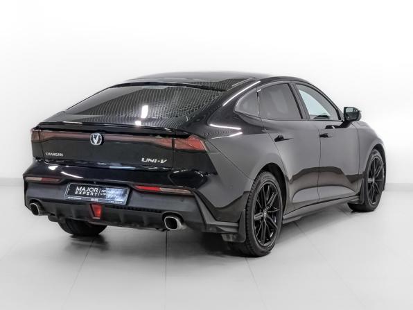Changan UNI-V I с пробегом 2024 года, цена 2 150 000 рублей, 41195 км, лифтбек, Автокод Объявления