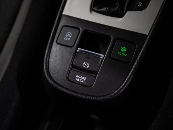 Honda Fit IV с пробегом 2021 года, цена 1 570 000 рублей, 36670 км, хэтчбек, Автокод Объявления