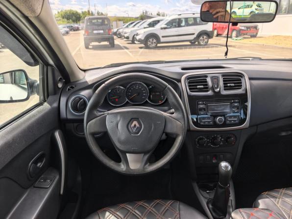 Renault Logan II с пробегом 2014 года, цена 565 000 рублей, 201000 км, седан, Автокод Объявления