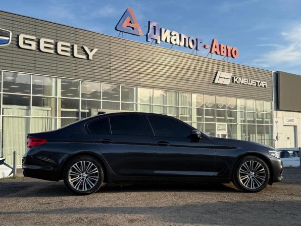 BMW 5 серии VII (G30/G31/G38) с пробегом 2018 года, цена 3 130 000 рублей, 129871 км, седан, Автокод Объявления