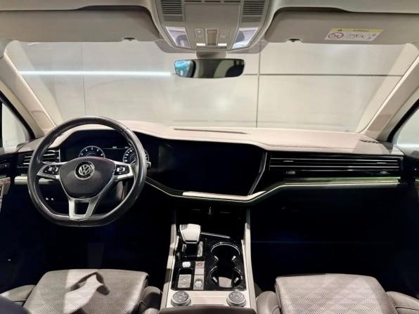 Volkswagen Touareg III с пробегом 2020 года, цена 4 250 000 рублей, 173000 км, внедорожник, Автокод Объявления