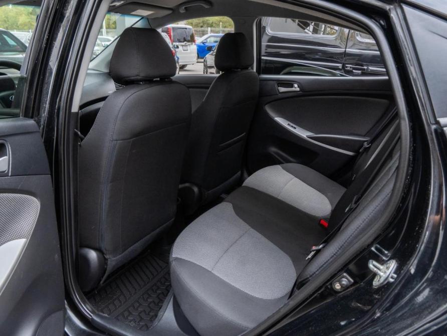 Hyundai Solaris I Волгоград  - изображение 11