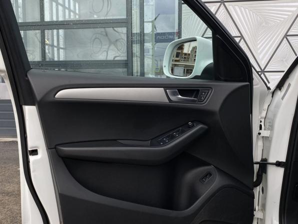 Audi Q5 I (8R) с пробегом 2010 года, цена 1 229 000 рублей, 214447 км, внедорожник, Автокод Объявления