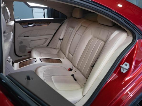 Mercedes-Benz CLS II (C218) Рестайлинг с пробегом 2015 года, цена 4 229 000 рублей, 120627 км, седан, Автокод Объявления