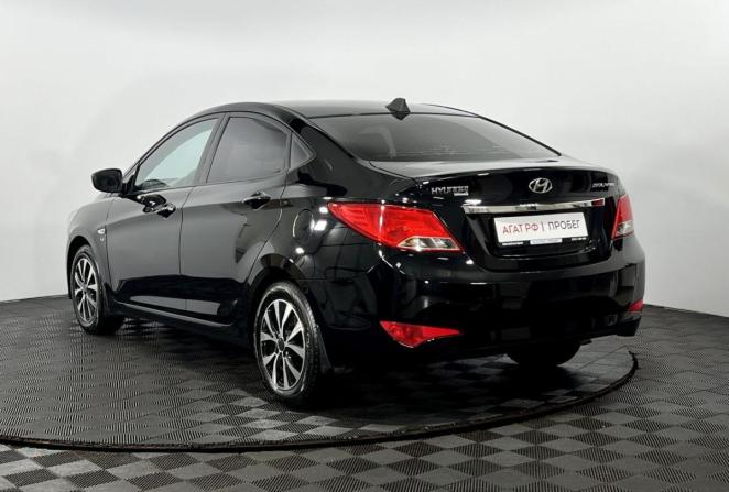 Hyundai Solaris I Рестайлинг с пробегом 2015 года, цена 975 000 рублей, 189973 км, седан, Автокод Объявления