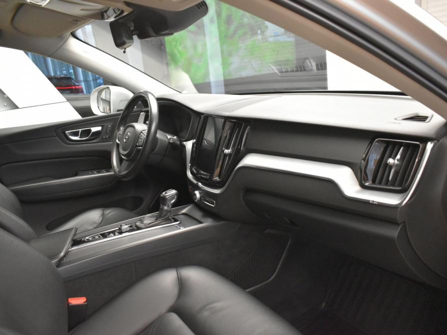 Volvo XC60 II Москва  - изображение 10
