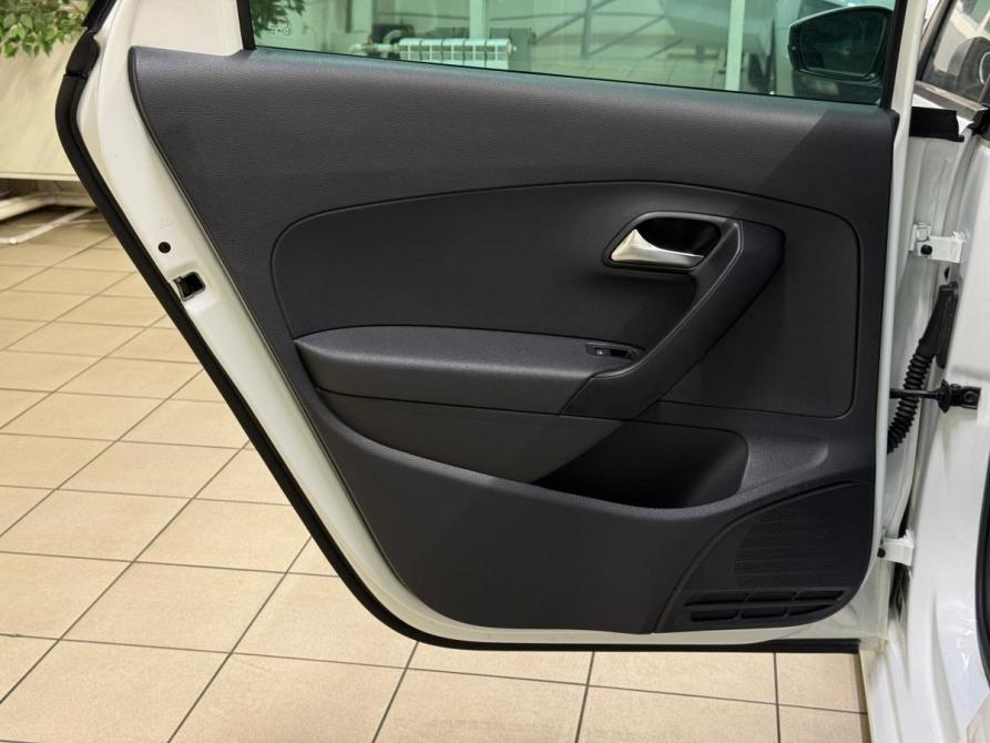 Volkswagen Polo V Рестайлинг Волгоград  - изображение 15