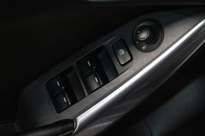 Mazda 6 III (GJ) с пробегом 2013 года, цена 1 279 000 рублей, 298000 км, седан, Автокод Объявления