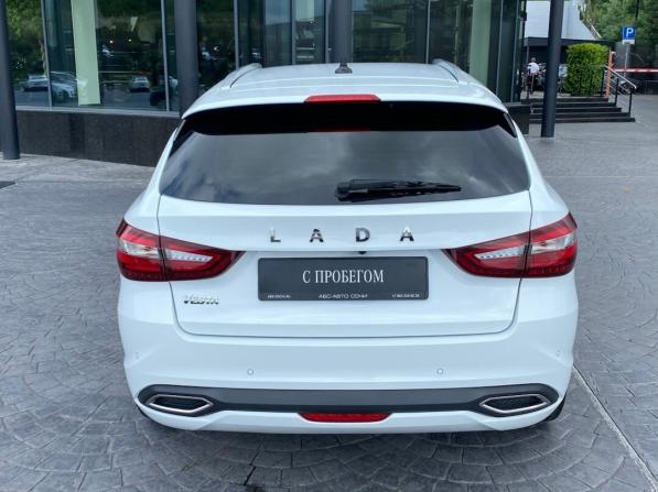 Lada (ВАЗ) Vesta I Рестайлинг (NG) с пробегом 2024 года, цена 1 359 000 рублей, 68436 км, универсал, Автокод Объявления