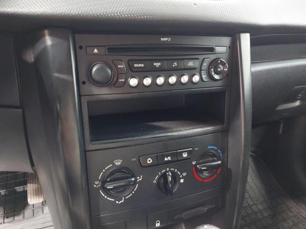 Peugeot 207 I с пробегом 2007 года, цена 350 000 рублей, 115500 км, хэтчбек, Автокод Объявления