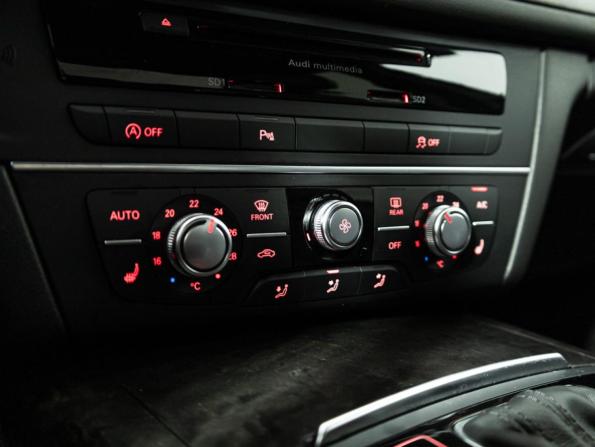 Audi A6 IV (C7) Рестайлинг с пробегом 2017 года, цена 2 499 700 рублей, 158000 км, седан, Автокод Объявления