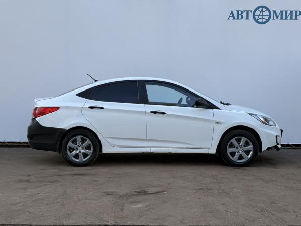 Hyundai Solaris I с пробегом 2013 года, цена 570 000 рублей, 362166 км, седан, Автокод Объявления