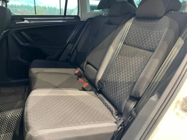 Volkswagen Tiguan II с пробегом 2017 года, цена 2 820 000 рублей, 93031 км, внедорожник, Автокод Объявления
