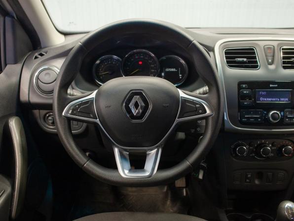 Renault Sandero II Рестайлинг с пробегом 2019 года, цена 1 245 000 рублей, 102080 км, хэтчбек, Автокод Объявления