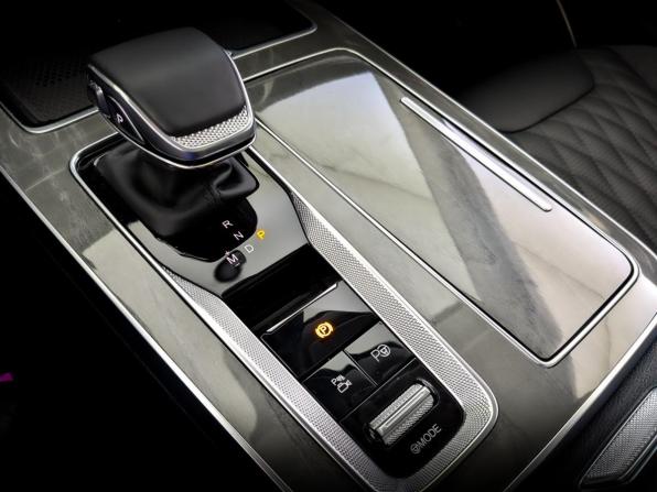 Hongqi HS5 I Рестайлинг с пробегом 2024 года, цена 3 495 000 рублей, 6896 км, внедорожник, Автокод Объявления