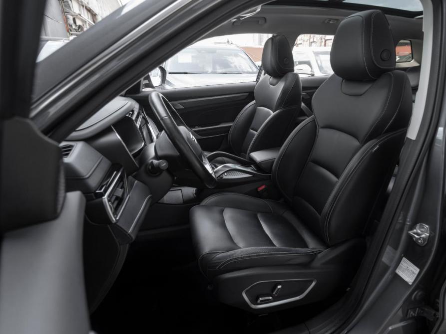 Geely Atlas Pro Москва  - изображение 9
