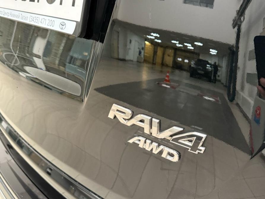 Toyota RAV4 IV (XA40) Рестайлинг Нижний Тагил  - изображение 12