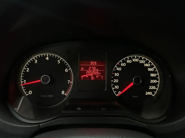 Volkswagen Polo V с пробегом 2013 года, цена 585 000 рублей, 285000 км, седан, Автокод Объявления