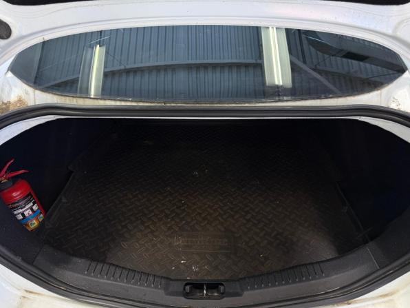 Ford Mondeo IV Рестайлинг с пробегом 2011 года, цена 900 000 рублей, 252648 км, седан, Автокод Объявления
