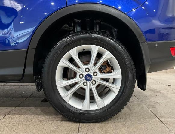 Ford Kuga II Рестайлинг с пробегом 2017 года, цена 1 449 000 рублей, 111979 км, внедорожник, Автокод Объявления