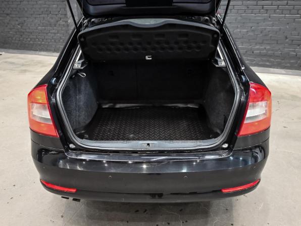 Skoda Octavia II (A5) Рестайлинг с пробегом 2012 года, цена 980 000 рублей, 161430 км, лифтбек, Автокод Объявления