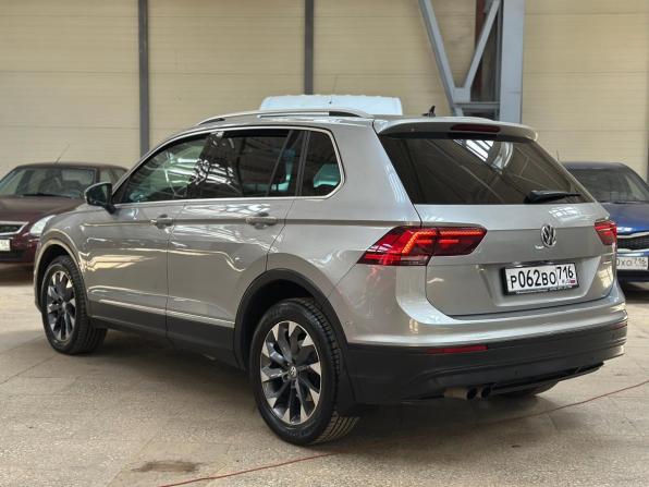 Volkswagen Tiguan II с пробегом 2018 года, цена 2 690 000 рублей, 129949 км, внедорожник, Автокод Объявления