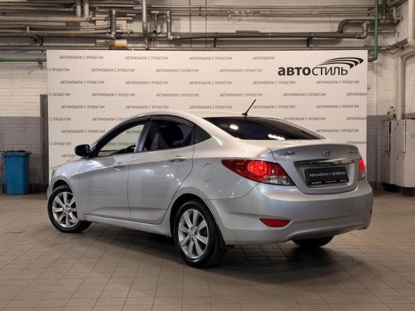 Hyundai Solaris I с пробегом 2011 года, цена 539 000 рублей, 209558 км, седан, Автокод Объявления