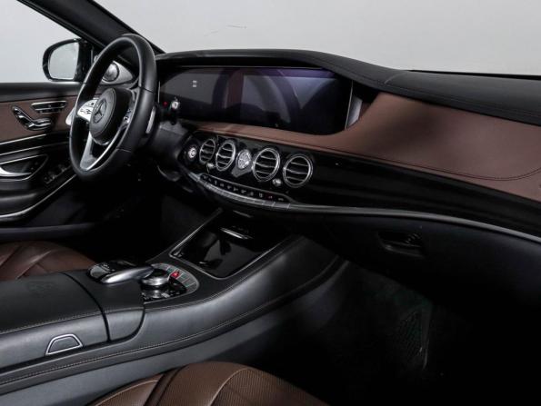 Mercedes-Benz Maybach S-Класс I (X222) Рестайлинг с пробегом 2018 года, цена 7 500 000 рублей, 62022 км, седан, Автокод Объявления