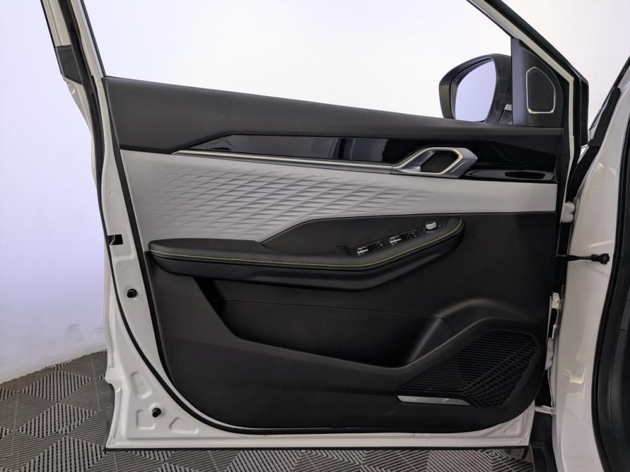 Geely Coolray I Рестайлинг Москва  - изображение 19