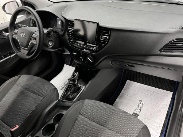 Hyundai Solaris II Рестайлинг с пробегом 2021 года, цена 1 440 000 рублей, 117698 км, седан, Автокод Объявления