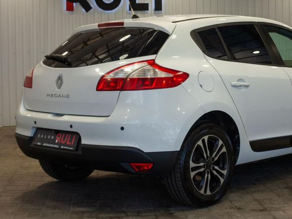 Renault Megane III Рестайлинг с пробегом 2012 года, цена 735 000 рублей, 138887 км, хэтчбек, Автокод Объявления