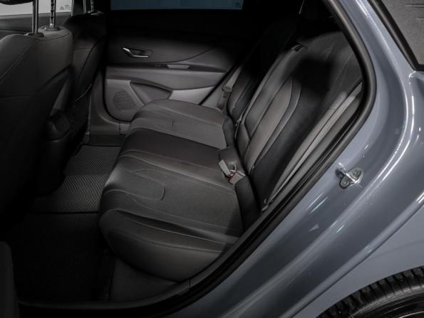 Hyundai Elantra VII (CN7) с пробегом 2023 года, цена 1 950 000 рублей, 87083 км, седан, Автокод Объявления