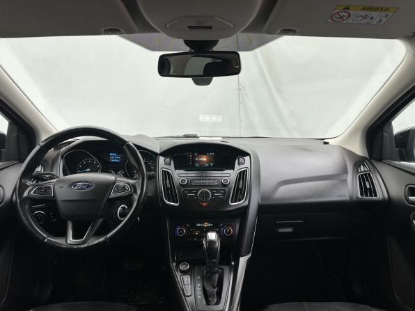 Ford Focus III Рестайлинг с пробегом 2017 года, цена 1 220 000 рублей, 97799 км, хэтчбек, Автокод Объявления