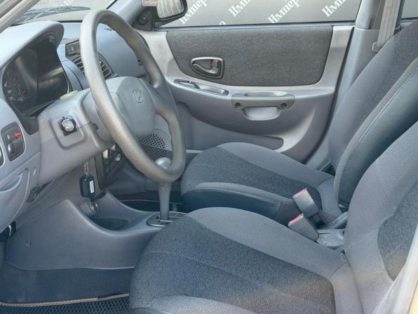 Hyundai Accent II с пробегом 2002 года, цена 405 000 рублей, 380000 км, седан, Автокод Объявления