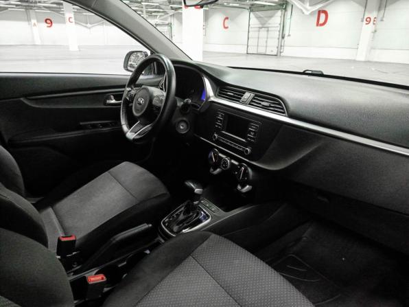 Kia Rio IV с пробегом 2020 года, цена 1 410 000 рублей, 100991 км, седан, Автокод Объявления