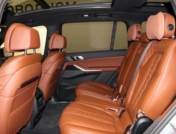 BMW X7 I (G07) Рестайлинг с пробегом 2025 года, цена 14 690 000 рублей, 14158 км, внедорожник, Автокод Объявления