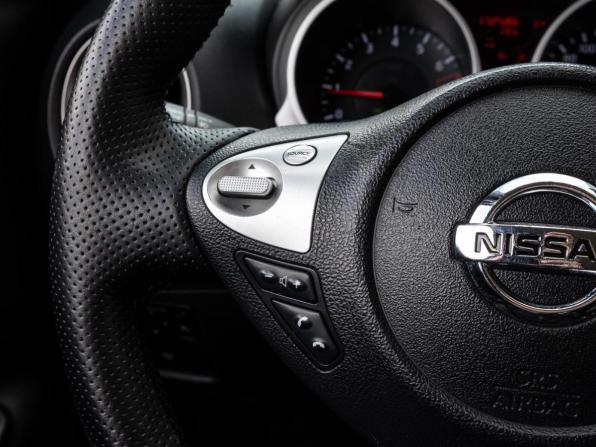 Nissan Juke I с пробегом 2013 года, цена 915 000 рублей, 172586 км, внедорожник, Автокод Объявления