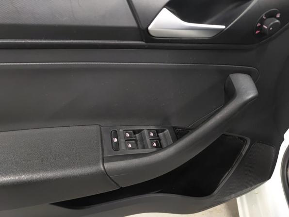 Volkswagen Polo VI с пробегом 2021 года, цена 1 170 000 рублей, 187012 км, лифтбек, Автокод Объявления