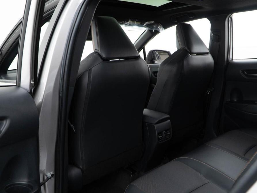 Toyota Corolla Cross I Рестайлинг Москва  - изображение 12
