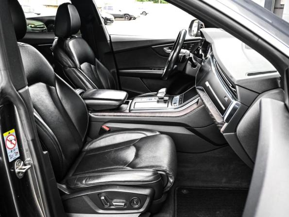 Audi Q8 I (4M) с пробегом 2019 года, цена 4 749 000 рублей, 183470 км, внедорожник, Автокод Объявления