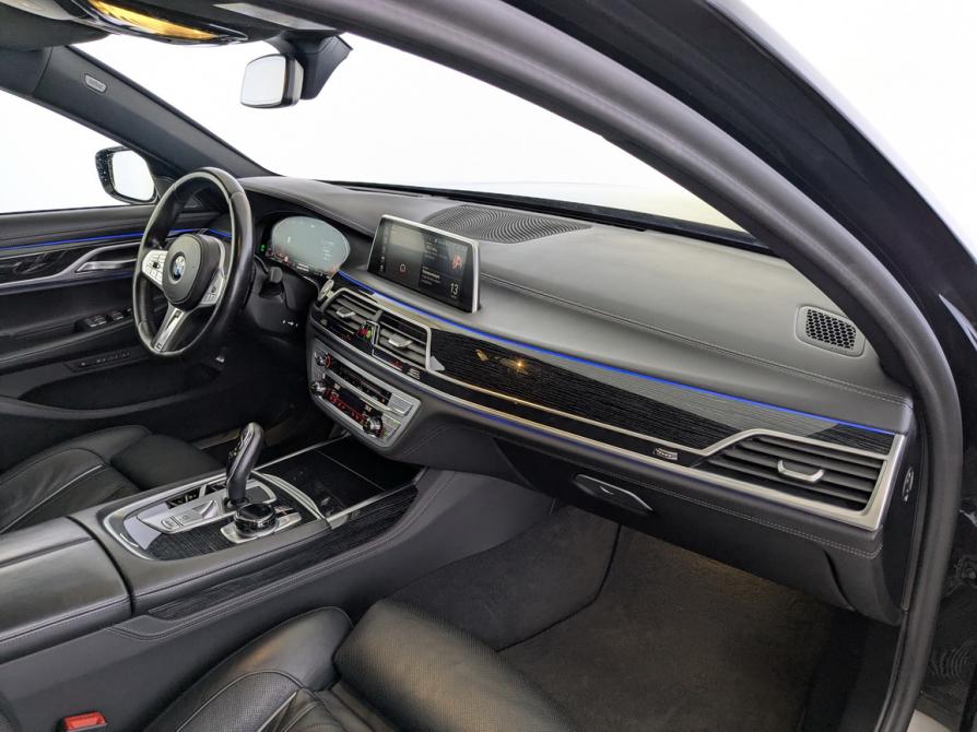BMW 7 серии VI (G11/G12) Рестайлинг Москва  - изображение 11