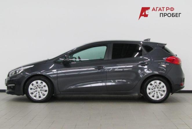 Kia Ceed II Рестайлинг с пробегом 2017 года, цена 998 000 рублей, 190252 км, хэтчбек, Автокод Объявления