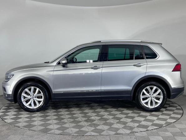 Volkswagen Tiguan II с пробегом 2017 года, цена 2 290 000 рублей, 110453 км, внедорожник, Автокод Объявления