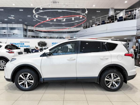 Toyota RAV4 IV (XA40) Рестайлинг с пробегом 2016 года, цена 2 180 000 рублей, 109460 км, внедорожник, Автокод Объявления