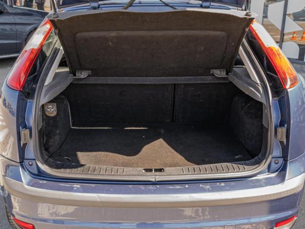 Ford Focus II с пробегом 2006 года, цена 550 000 рублей, 265470 км, хэтчбек, Автокод Объявления