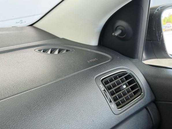 Volkswagen Polo V с пробегом 2012 года, цена 490 000 рублей, 204074 км, седан, Автокод Объявления