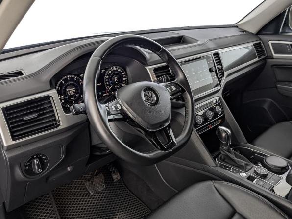 Volkswagen Teramont I с пробегом 2018 года, цена 2 940 000 рублей, 176009 км, внедорожник, Автокод Объявления